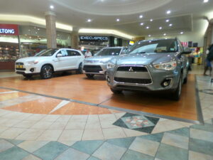 CMH Mitsubishi South Mall Display