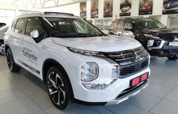 cmh-mitsubishi-pinetown-outlander-front-view